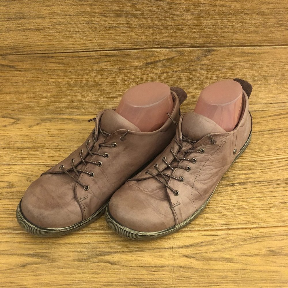 Andrea Conti women  pink leather Low-Top Sneakers, 9.5-10